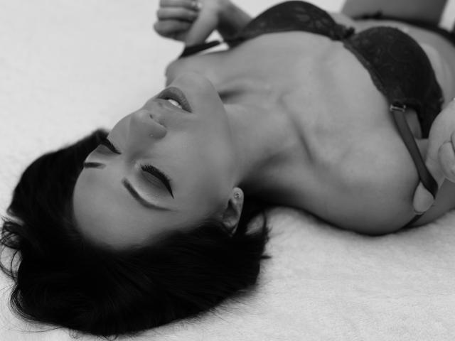 RubyaCosette - Sexe cam en vivo - 4616438