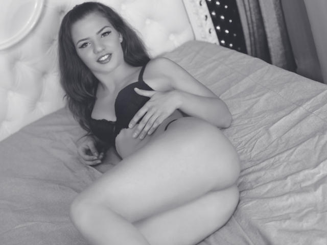 PetraDulcie - Sexe cam en vivo - 4640884