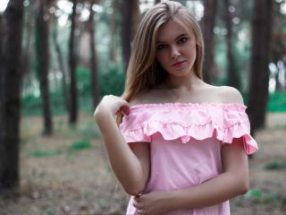 LilaBabe - online chat xXx with a chocolate like hair Hot chicks 