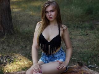 LilaBabe - Cam hot with this unshaven pussy Young lady 