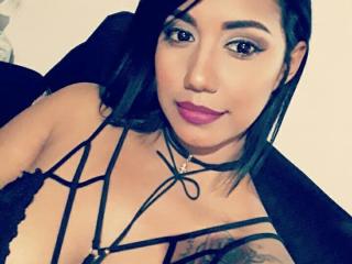IsabellaFun - chat online hard with this shaved genital area Young and sexy lady 