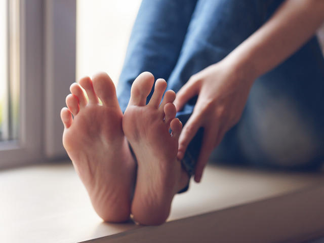 GretaMiln - Live chat porno avec une Splendide fille en chaleur au sexe complètement épilé sur Xlove 