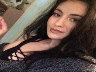 EmilyLewis - chat online porn with this shaved sexual organ Sexy girl 