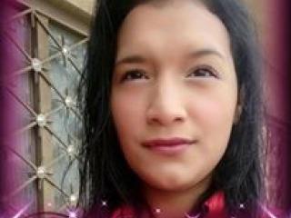 DeidyHott - Chat hot with a black hair Lady 