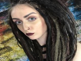 KellyCoxx - Chat cam hard with a charcoal hair Hot babe 