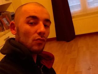 Paolooff - online chat exciting with this arab Homosexuals 