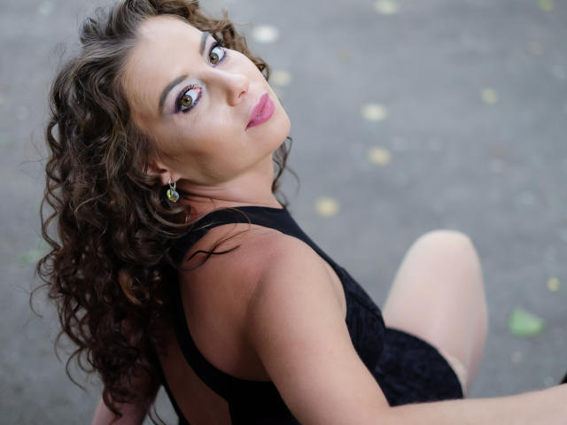 AlissaLust - Sexe cam en vivo - 4746214