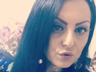 BigBoobElla - Chat sex with this black hair Hot lady 