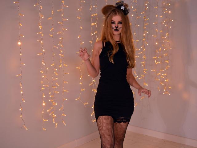 SirenaTigress - ライブポルノ&amp;セックスカム - 4830314