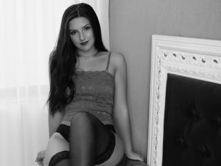 JuliannaAmazing - online chat exciting with this toned body Sexy girl 