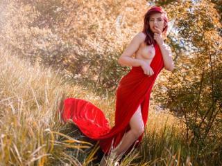 EvanseRhonna - Webcam live exciting with a red hair Young lady 