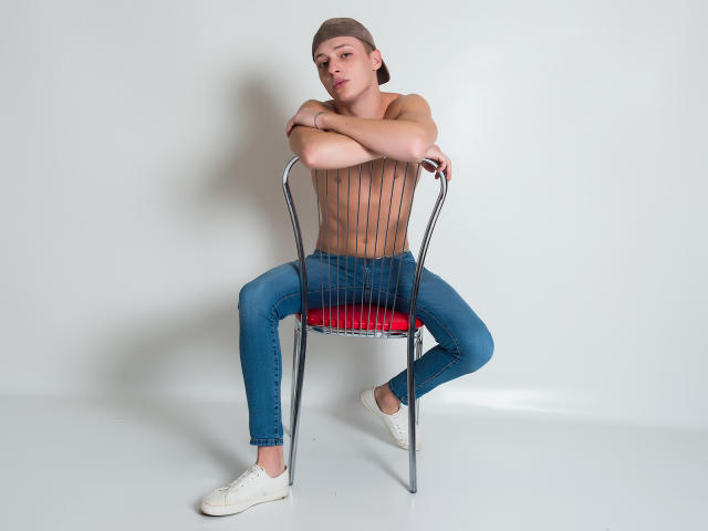 OliverGunn - Sexe cam en vivo - 4893639