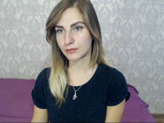 CamaliyaVip - Show live exciting with this shaved private part Hot chicks 
