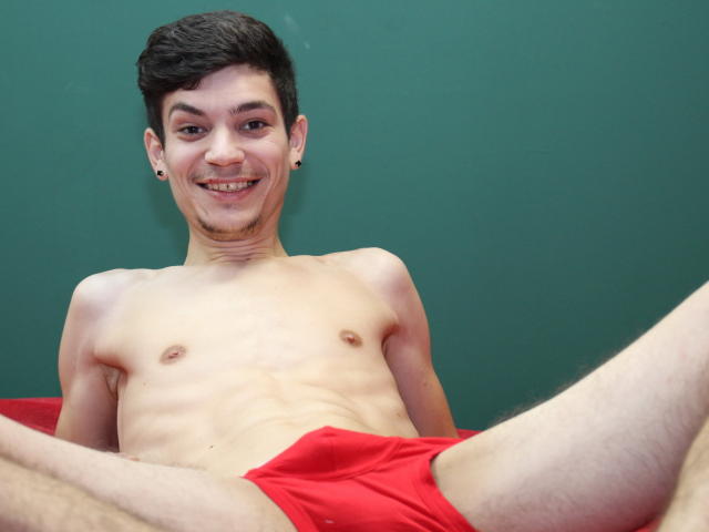 MikeyCummings - Live porn &amp; sex cam - 4942669