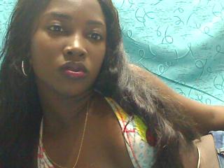 Caramelitox - Webcam en direct avec cette Fabuleuse jeune jeune camgirl  