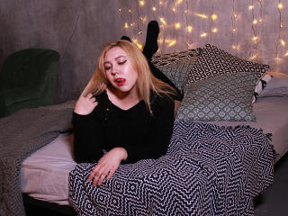SofiaArdent - Web cam sex with a huge tit Sexy babes 