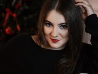 VeraHott - Live chat sex with this being from Europe Young and sexy lady 
