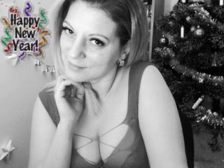 BeautyAngell - Live chat exciting with a cocoa like hair Sexy babes 