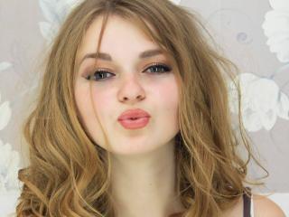 CherryMerry - Chat hard with a being from Europe Young and sexy lady 
