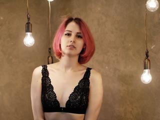 LaimaFox - Live cam nude with a Horny lady with a standard breast 