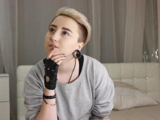 AnettaFoxy - Chat cam hard with a shaved pubis College hotties 