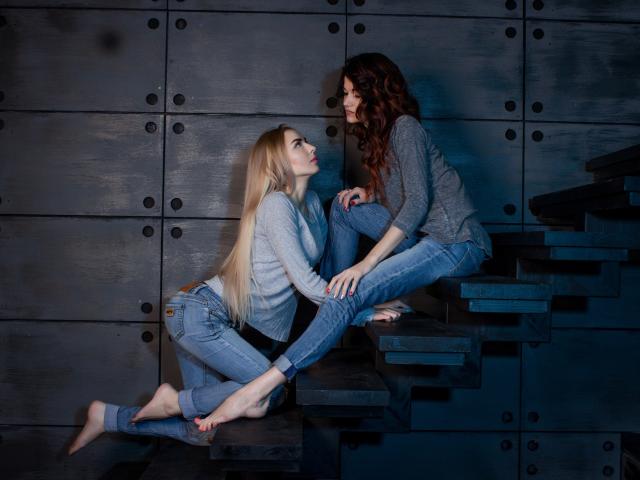 HornyTwoPussyy - Sexe cam en vivo - 5087462