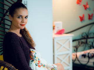 IrinnyRay - Web cam porn with a fair hair Young and sexy lady 