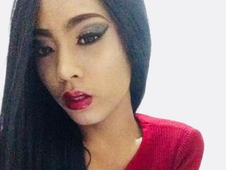 JasminSecret - Chat live sexy with a standard breast Ladyboy 