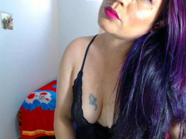 SweetAndHotSara - Camera khiêu dâm &amp; quyến rũ trực tiếp - 5100057