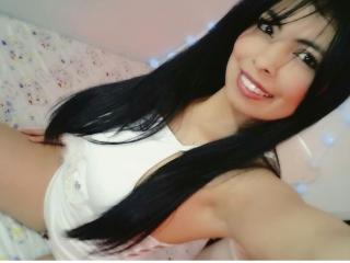 NiceGon - Chat exciting with a latin american Girl 
