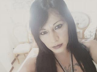 CandelaSexy69 - chat online sex with a latin american Shemale 