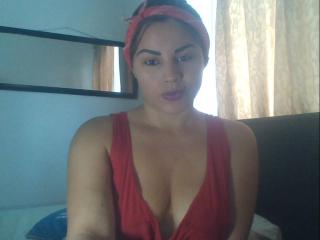 Lamonacachonda - Live chat x with this shaved pubis Young lady 