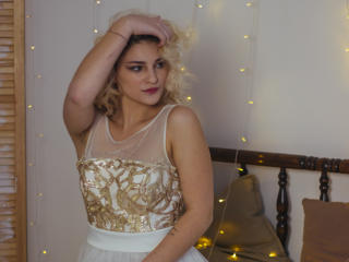 WhiteFAIRIES - Show live hard avec une Très belle demoiselle très sexy sur la plateforme Xlovecam.com 