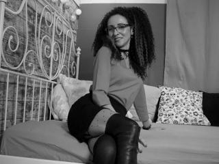 CurlyKaly - Live sex cam - 5172707
