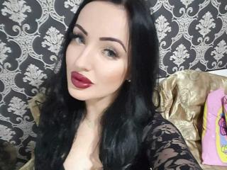 GiclerIzabelle - Chat hot with a shaved intimate parts Girl 