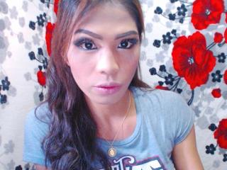 DomistressTs - online chat xXx with this asian Ladyboy 