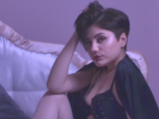 SoniaBrat - Live porn &amp; sex cam - 5196103