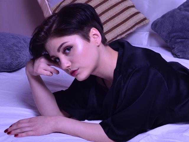 SoniaBrat - Live porn &amp; sex cam - 5197383