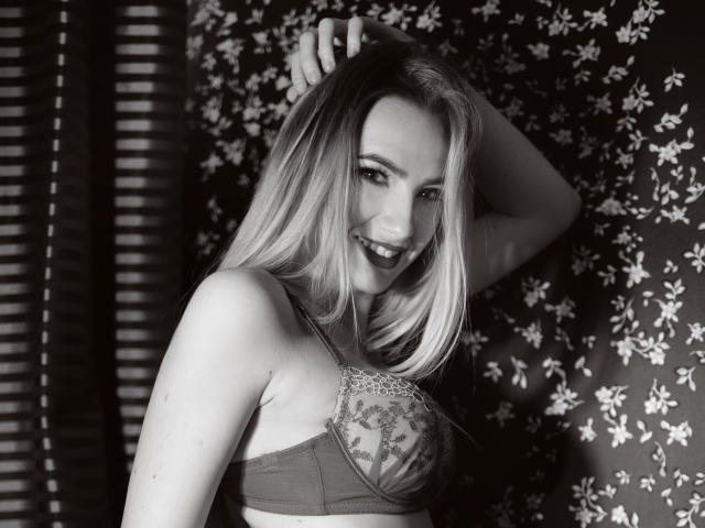 RiaAstrale - Live porn &amp; sex cam - 5205268