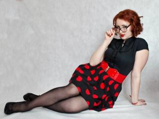 EmilySlyFox - Show live porn with a russet hair College hotties 