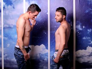 TommyForKarl - Chat cam hot with this black hair Gay couple 