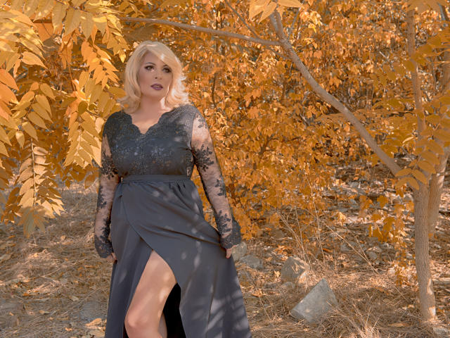 SweetHotBlondeB - Live sex cam - 5247162