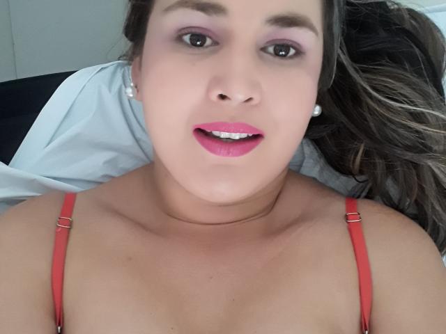 DanielaSeduction - Live cam sex with a fair hair Sexy babes 