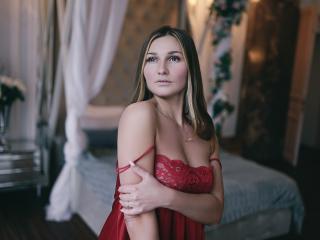 BerryJane - online show xXx with this Girl with enormous melons 