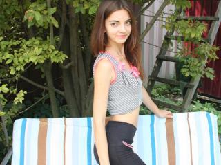 VanessaIce - Web cam exciting with this European Girl 