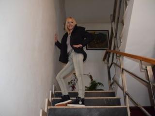 DivineDaniele - Sexe cam en vivo - 5258878