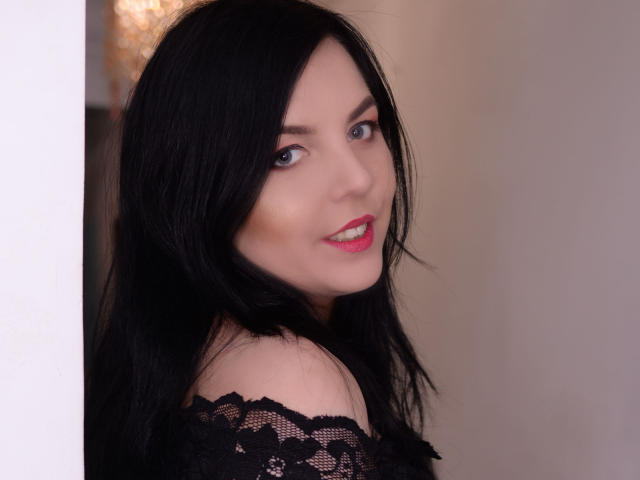 AdelaydaHot - Live Sex Cam - 5277703