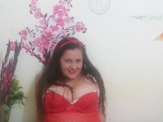 BigTitsXtremeX - Video chat hard with a chestnut hair MILF 
