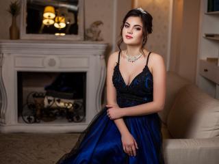 HolliDolli - Webcam live sexy with this shaved private part Hot chicks 