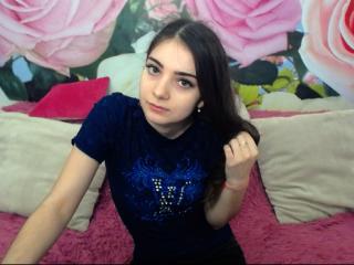 AngelRoxii - Webcam live hot with this cocoa like hair Hot babe 
